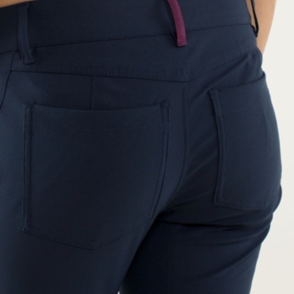 Lululemon Urbanite Pant Inkwell - Picture 3 of 10